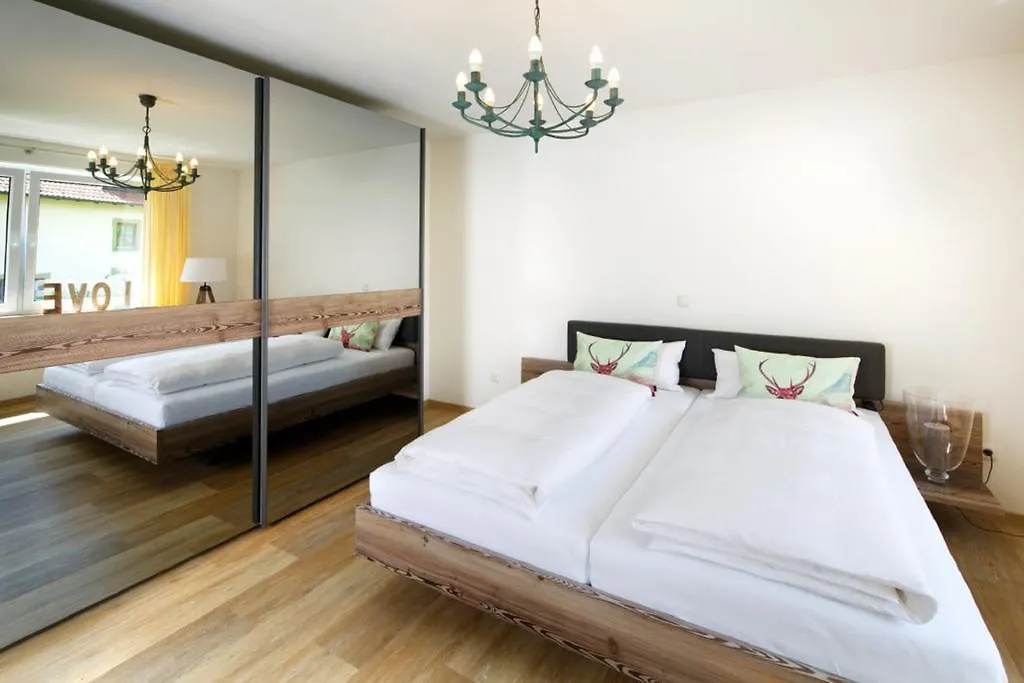 Ferienhaus Schlamminger Döbersing